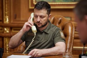 Володимир Зеленський провів телефонну розмову з Джозефом Байденом